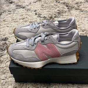 New Balance 327 sneaker. Womens US size 6.5. Grey. Pink. New in box.